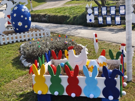 Praznična velikonočna podoba Brdinj ob cesti (9)